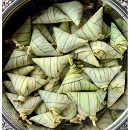 Ketupat Palas Serunding Daging Tradisional