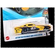 Hot Wheels Aston Martin DB4GT (Yellow)