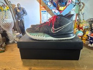 Nike Kyrie 7
