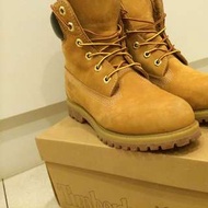 Timberland 黃金靴（非大尺寸童鞋）