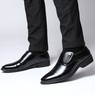 SALE👞Men's leather รองเท้าผู้ชาย รองเท้าลำลอง รองเท้าอินเทรนด์ รองเท้าผู้ชายสไตล์อังกฤษ รองเท้าหนัง
