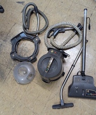 Rainbow 牌吸塵機