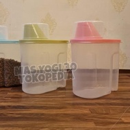 Pet food container for storing cats and dogs 1.9L - pink