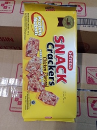 Serena Snack crackers Rasa Ayam 210 gr