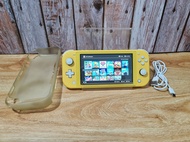 Nintendo Switch Lite แปลงติดชิปแล้ว เมม 128 สีเหลือง อุปกรณ์ครบพร้อมเล่น