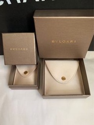Bvlgari *手錶、飾品*收納袋（盒）🙋全新；剛離櫃；大、小各一個！（價格不同）