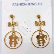 Dangling boy & girl pattern earrings E303.