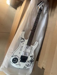 ทำมือ ESP LTD Kirk Hammett Ouija กีต้าร์ไฟฟ้าสีดำ (รุ่นใหม่และประสิทธิภาพคุณภาพสูง