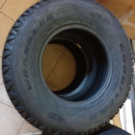 Ban luar Good Year Wrangler AT/SA 235/70 R 15