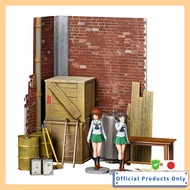 Kaiyodo Artpla Girls & Panzer The Final Chapter Garage Set A 1/24 Scale Unpainted Plastic Model Kit