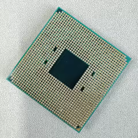 R7 1700X Eight-Core CPU YD170XBCM88AE Socket AM4 AMD Ryzen 7 1700X 3.4 GHz