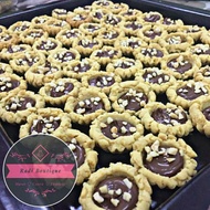 NUTELLA POD (HOME MADE) FILLING NUTELLA HAZELNUT ORIGINAL BISKUT RAYA BISKUT DOORGIFT SEDAP MURAH BE