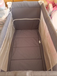 摺疊嬰兒床 遊戲區 BB床 foldable baby bed
