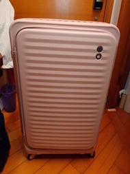 超新Echolac Celestra super trunk pink about New with warranty 旅行箱喼粉紅色 30寸 新型前揭式 慳位高瘦型 香港行貨 有正單 仍有2年保費 