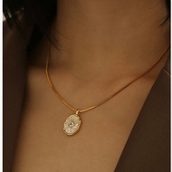 【Necklace】White shell and 18K gold necklace/Chic