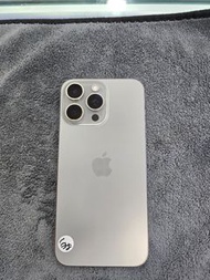 Iphone 15 pro max 256GB美版全Esim，電池健康度86%