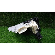 PORSCHE CAYENNE 958 DOOR LOCK F/RH