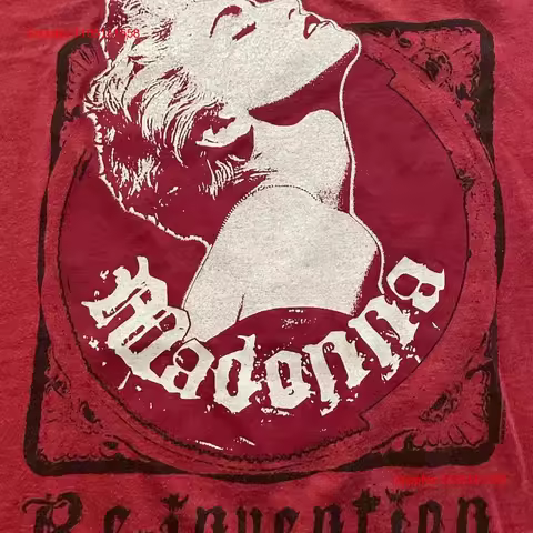VTG Madonna Re Invention World Tour 2004 Ringer T Shirt Red Men s American Life vintage Washed Top F