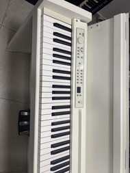 Korg digital piano lp380 with bench