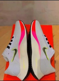 Nike Air zoom pegasus 38減震訓練通勤跑鞋 粉白 男女同款