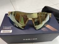 Kapvoe Mirrored sunglasses運動太陽眼鏡（UTMB大境門限量版）