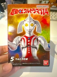 Bandai Namco Chodo Ultraman 鹹蛋超人之母盒蛋食玩