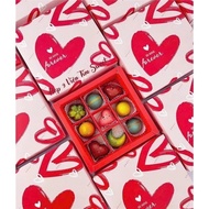 Chocol box - 9 red hearts