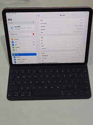港版 Apple iPad Air 5, M1, 256GB, Cellular + Apple Smart Keyboard Folio（智慧型摺套連鍵盤）