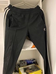 ADIDAS cw1269 經典三線褲