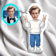 Customized 3D photo pillows are personalized cute and fashionable. The polyester knitted pillow desi