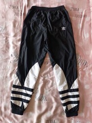 adidas originals big logo 大logo 運動褲 黑色 36號(M)  fm2620