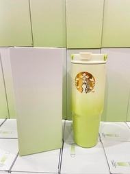 แก้วStarbucks สีทูโทน รุ่นฮิต ขนาด820ml. มีหูหิ้ว แก้วน้ำสแตนเลส แก้วเก็บอุณหภูมิ ✅️พร้อมส่งจากไทย