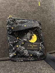 FX CREATIONS 小王子80週年星塵夜光系列 – 輕巧斜揹袋