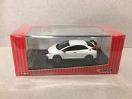 Tarmac Works 1:64 Honda Civic Type R FK2 Modulo White