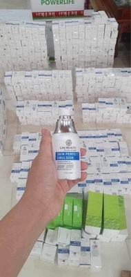 Sữa dưỡng truyền trắng rong nho