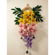 Hanging Flower Fuzzy Wire