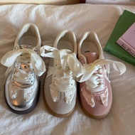 New Pearl Shoes Retro Ballet Style White Shoes German Training Shoes Women