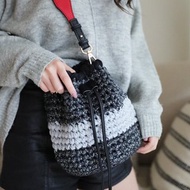 全人手編織水桶包 Shimmer Bucket Bag