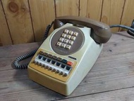萬國電器總機系統(早期按鍵式電話)—古物舊貨、懷舊古道具、復古擺飾、早期民藝、古物舊貨、古董科技、老電話、早期通訊設備、電話收藏