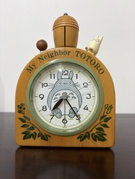 龍貓 木製鬧鐘 - Rhythm 麗聲鐘-敲打木響鬧-12 x 17 x 5.8 cm-正版