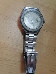 曰本制，粗用手表