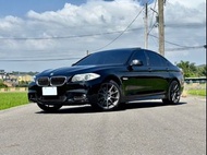 2011年式BMW 535I 3.0全車M包/基本改輪框/全新方向盤/換檔撥片/SPORT模式/雙電動電熱座椅/可全額貸款/歡迎詢問