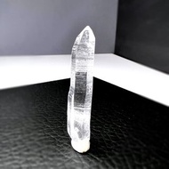 生長。原礦 一圖一物 高頻水晶 能量 I 雷姆利亞水晶 手術刀 I