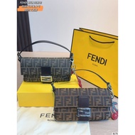 P260 with Gift Box.
Fendi Baguette Embroidered Baguette Baguette 
Gentle Delicate Elegant Premium
Ve