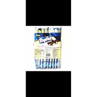 Topfer black & white