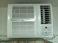 MIDEA 美的 MW-09CRF8B 1匹 R32 變頻 窗口式 冷氣機 （有遙控）