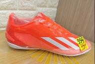 Adidas（平底足球鞋）
