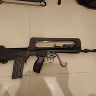 Mainan Airsoft Tokyo Marui FAMAS F1