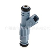 0280155885 Suitable for Ford F-150 BMW 750i 850i M70 M73 Land Rover Fuel Injector