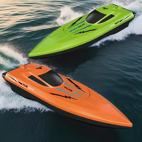 2.4G RC Speedboat - High Speed Remote Control Boat for Pools/Lakes, Ideal Holiday Gift for Boys Girl
